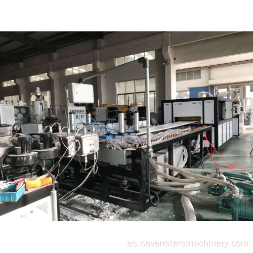 Panel de puerta PVC Perfil Making Machine Production Line